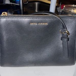 Marc Jacobs leather cross bag worn twice